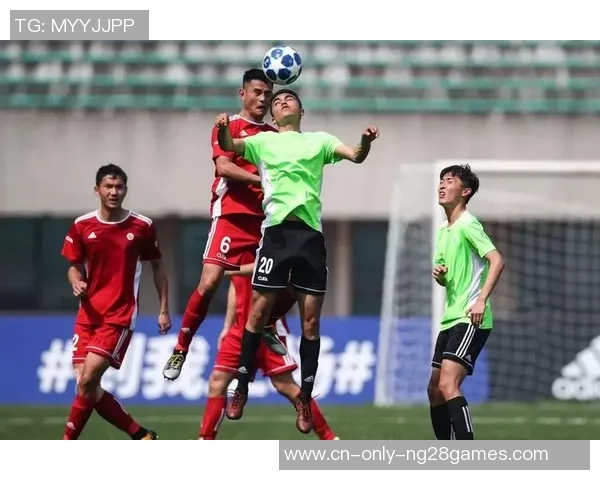 中南大学与北京理工大学足球对抗赛精彩回顾与分析 中南大学与北京理工大学足球对抗赛精彩回顾与分析